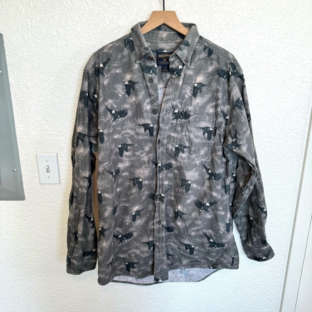 VTG Woolrich Men's XL Eagle Novelty‎ Print Button Down Grey Gorpcore 90's Camp